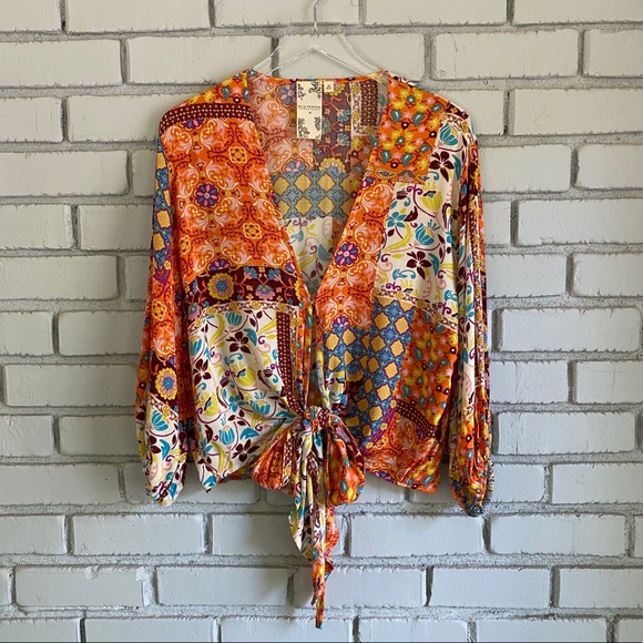 Blu Pepper Tops - BLU PEPPER Paisley Patchwork Print Tie Top M Boho